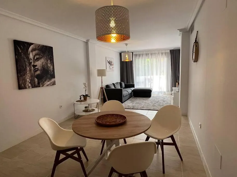 La Resina Sunset Golf Apartment Estepona