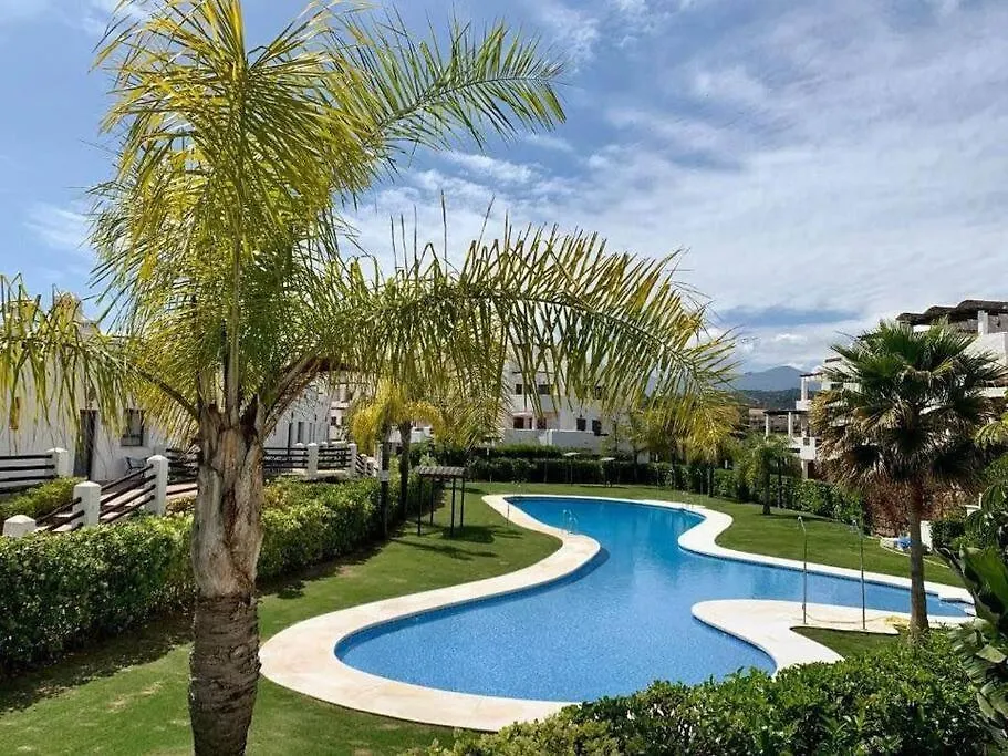 La Resina Sunset Golf Apartment Estepona
